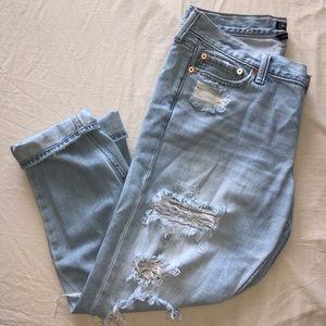abercrombie mom jeans